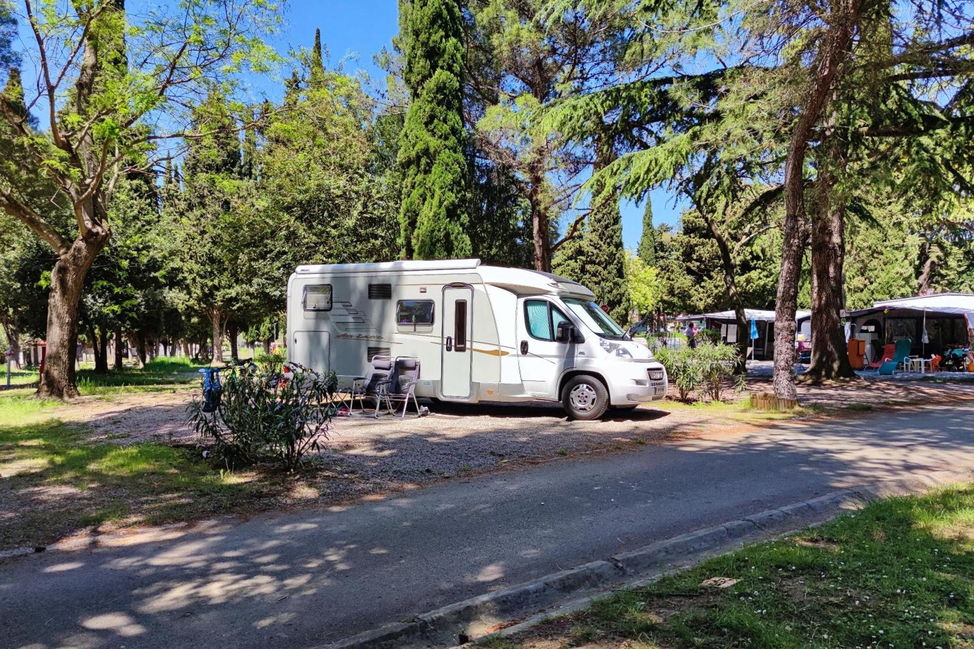 Camping Adria Ankaran - Pitches Ngoại thất bức ảnh