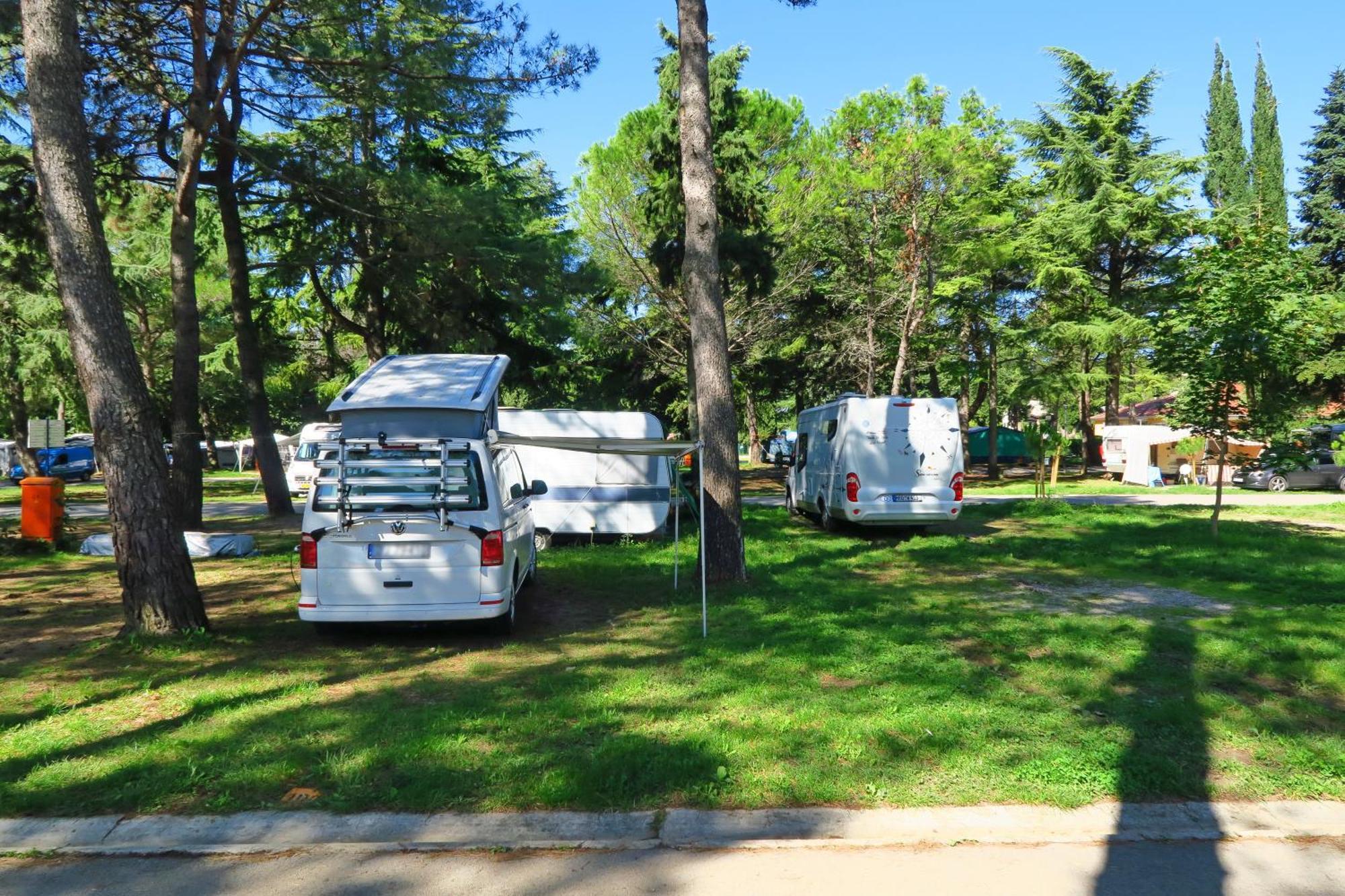 Camping Adria Ankaran - Pitches Ngoại thất bức ảnh